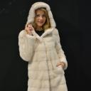 visone maschio bianco